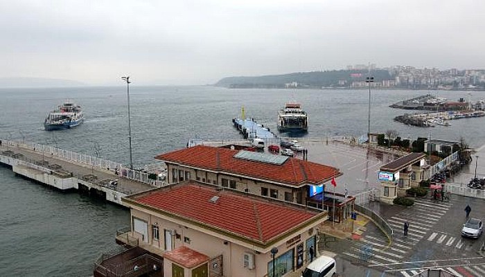 Bozcaada Feribot Seferlerine 'Fırtına' Engeli